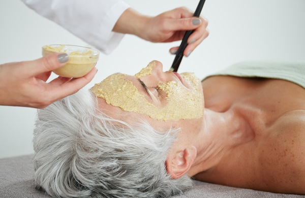 Glamour Threading Salon: Anti Age Facial